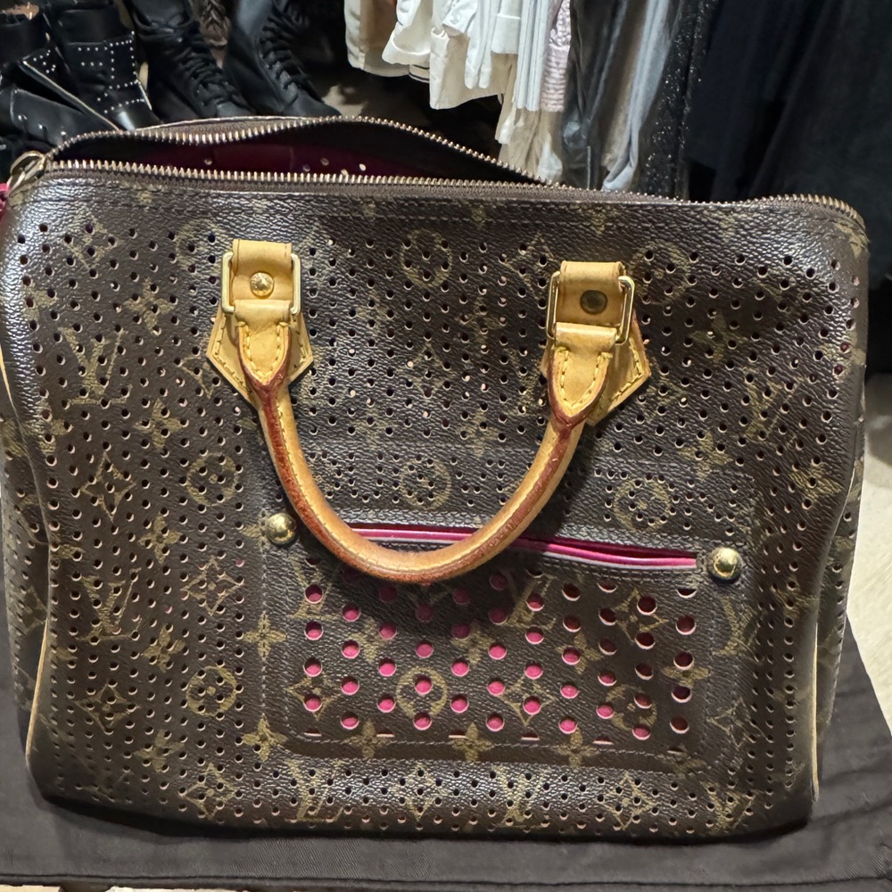 Louis Vuitton Perforated Speedy 30, Fucsia.